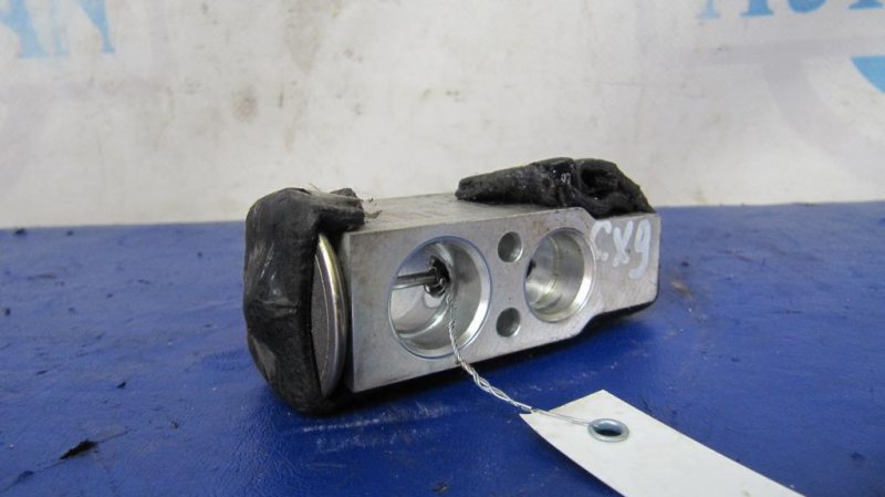 Клапан кондиционера MAZDA CX-9 06-16 L206-61-J14 Б/У