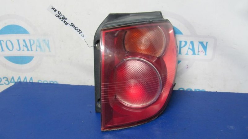 Фонарь наружный задний правый LEXUS RX300 98-03 81551-48020 Б/У
