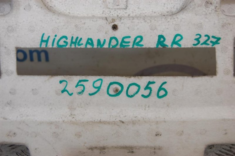 Наполнитель бампера задний HIGHLANDER 01-07 2006 ACU20 2.4 2AZFE