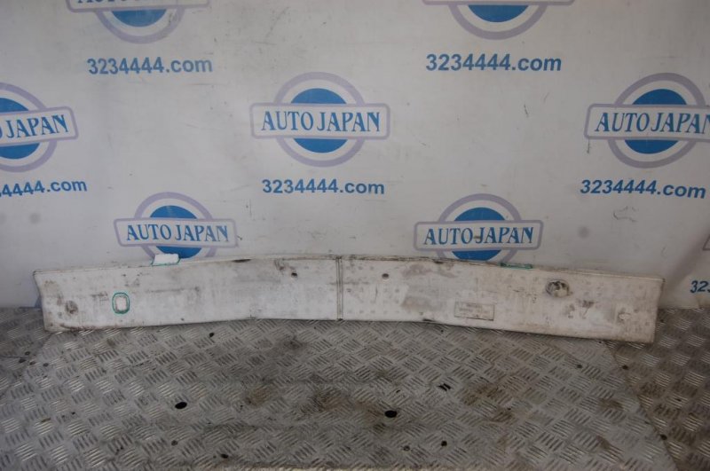 Наполнитель бампера задний M25/M37/M56/Q70/M35H 10-16 2013 Седан 3.7 VQ37VHR