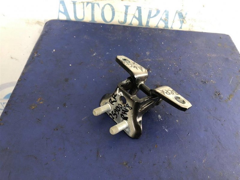 Петля двери верхняя задняя правая MITSUBISHI LANCER X 10 15-17 2016 Седан 2.0 5732A054 Б/У