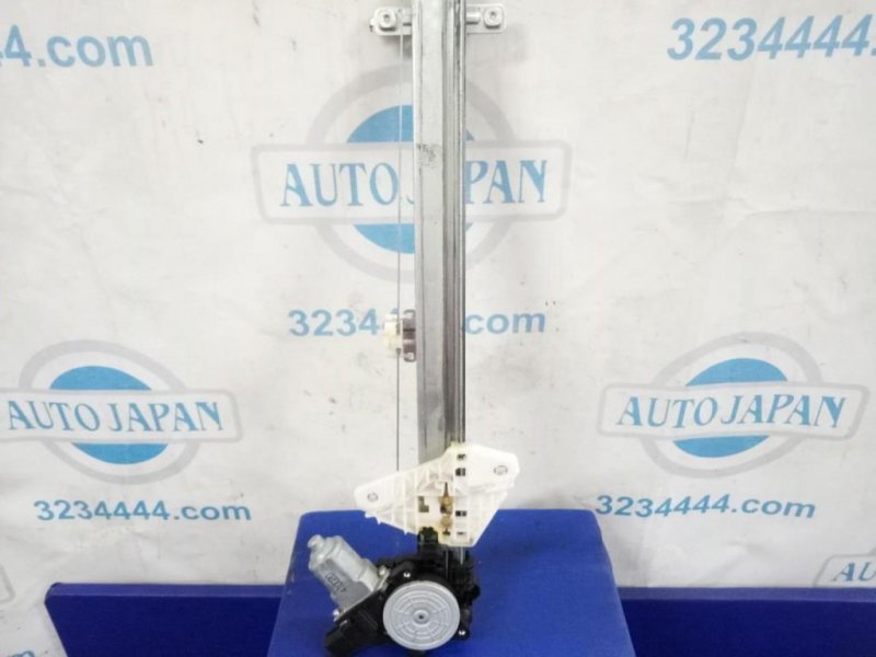 Стеклоподъемник передний левый IMPREZA 11-17 2015 ХЕТЧБЕК 2.0