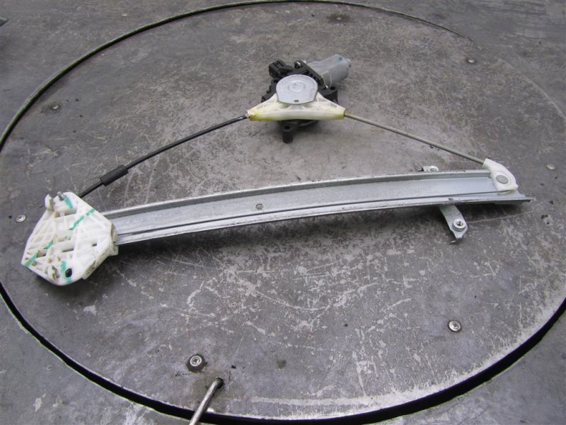 Стеклоподъемник задний левый OUTBACK 09-14 BR 2012 Внедорожник 2.5