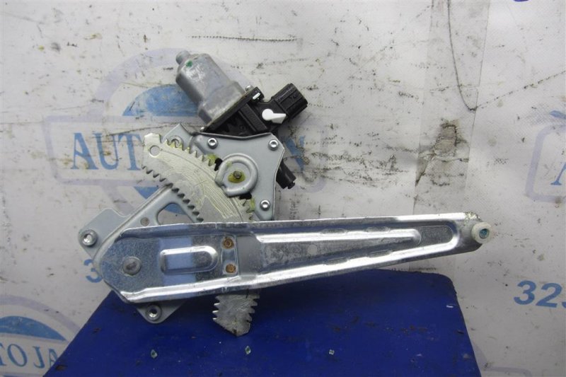 Стеклоподъемник задний левый SUBARU IMPREZA 11-17 ХЕТЧБЕК 2.0