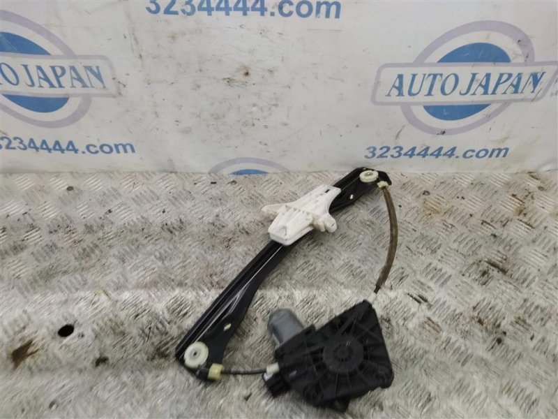 Стеклоподъемник задний левый JETTA USA 10-17