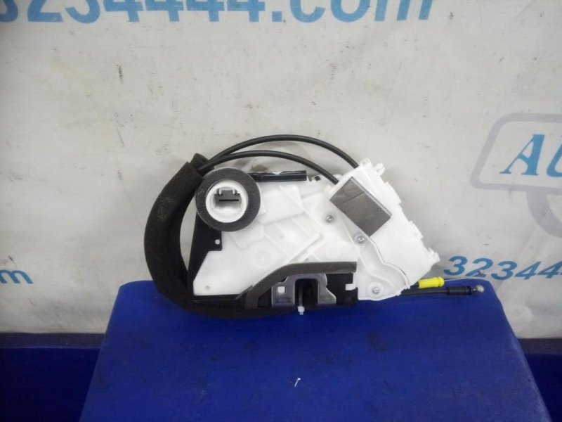 Замок двери передний левый IMPREZA 11-17