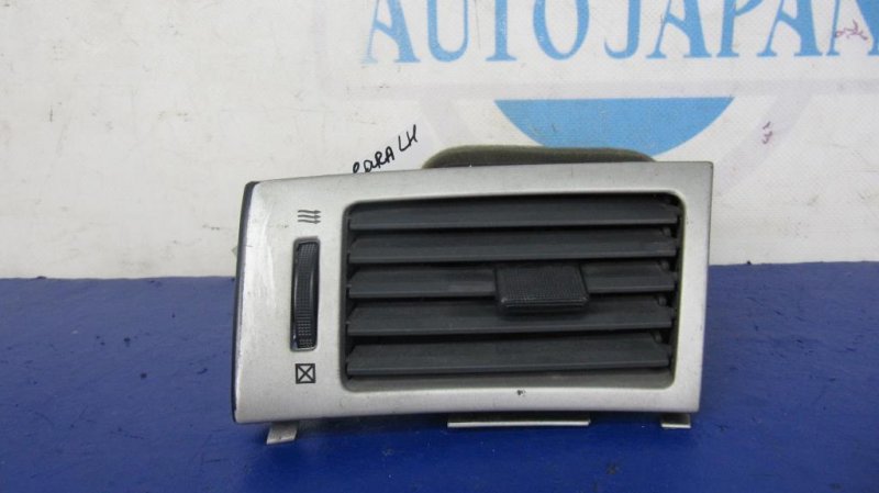 Дефлектор воздушный левый TOYOTA SOLARA 03-09 55650-AA040 Б/У