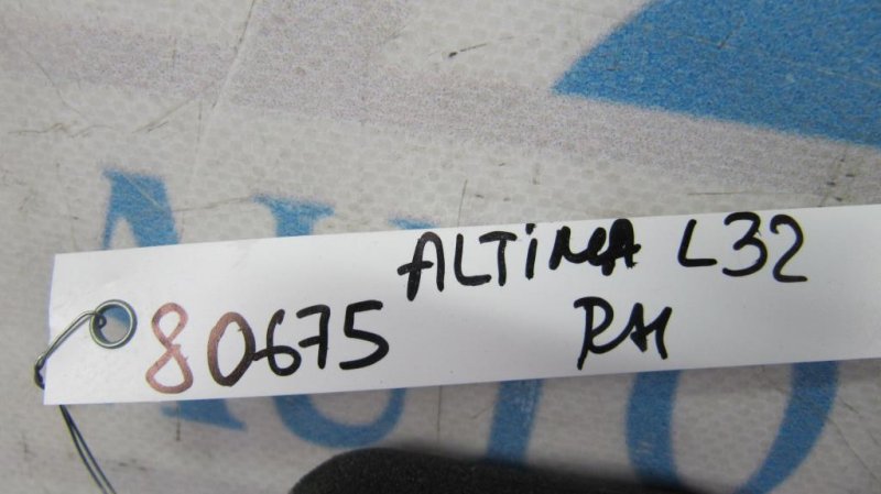 Дефлектор воздушный правый ALTIMA L32 07-12