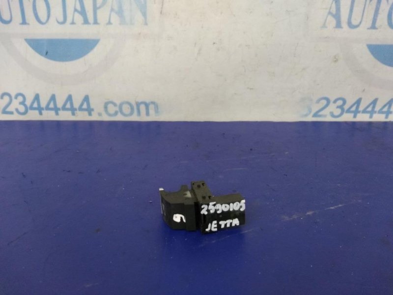 Кнопка стеклоподъемника VOLKSWAGEN JETTA USA 10-17 Б/У