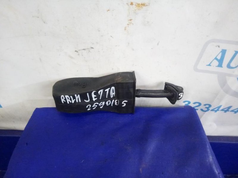 Запчасть ограничитель двери задний левый VOLKSWAGEN JETTA USA 10-17 5C6 839 249 A Б/У Ограничитель двери задний левый VOLKSWAGEN JETTA USA 10-17 5C6 839 249 A Б/У