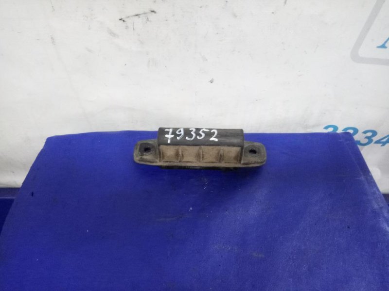 Запчасть кнопка открывания багажника наружная TOYOTA PRIUS - 30 09-17 84840-28040 Б/У Кнопка открывания багажника наружная TOYOTA PRIUS - 30 09-17 84840-28040 Б/У