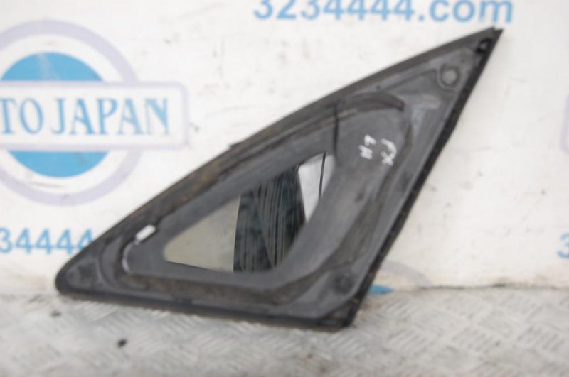 Стекло в кузов заднее левое INFINITI FX/QX70 S51 08-17