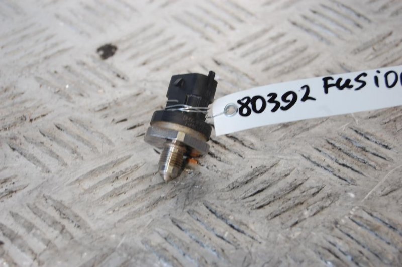 Датчик давления топлива FORD FUSION 14- BM5G-9F972-BA Б/У