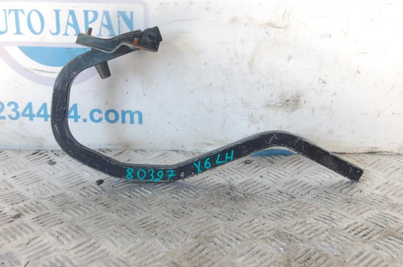 Запчасть петля крышки багажника левая MAZDA XEDOS 6 X6 (CA) 92-98 C001-52-720E Б/У Петля крышки багажника левая MAZDA XEDOS 6 X6 (CA) 92-98 C001-52-720E Б/У