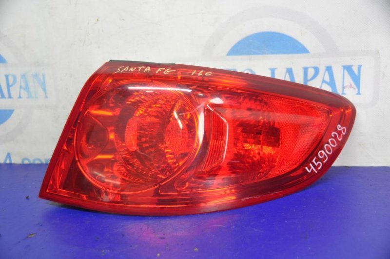Фонарь наружный задний правый HYUNDAI SANTA FE (CM) 05-12 2008 Внедорожник 3.3 92402-0W050 Б/У