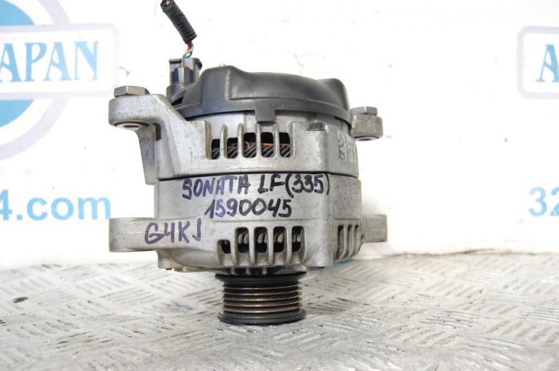 Запчасть генератор HYUNDAI SONATA LF 2014- 2015 Седан 2.4 37300-2G061 Б/У Генератор HYUNDAI SONATA LF 2014- 2015 Седан 2.4 37300-2G061 Б/У