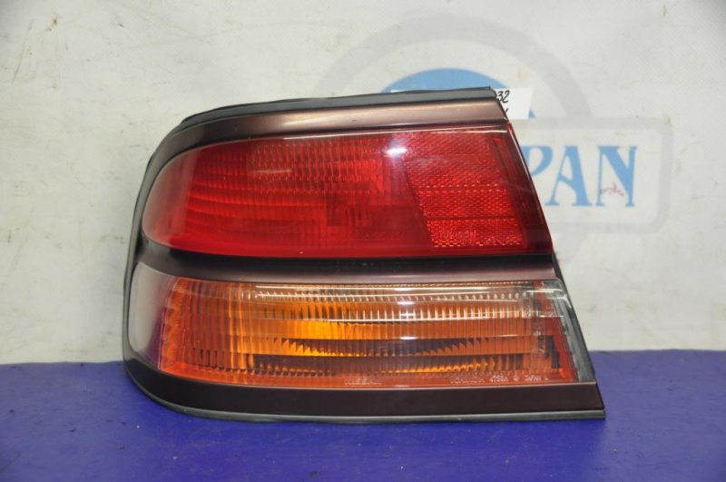 Фонарь наружный задний левый NISSAN MAXIMA A32 94-99 1996 Седан 3.0 26555-53U25 Б/У