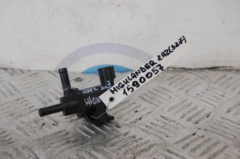 Клапан электромагнитный (вакуумный) TOYOTA HIGHLANDER 01-07 2006 ACU20 2.4 2AZFE 90910-12259 Б/У