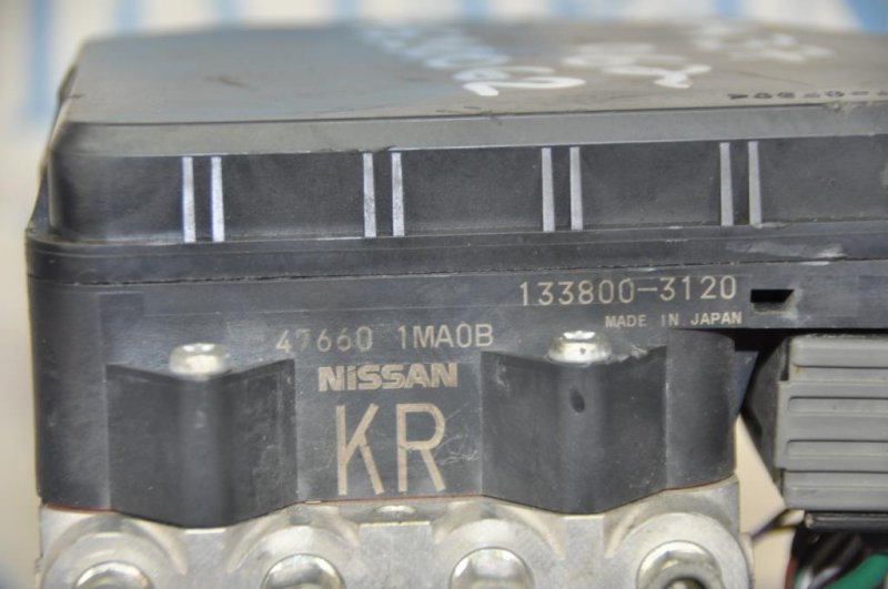 Блок ABS INFINITI M25/M37/M56/Q70/M35H 10-16 Седан 3.7 VQ37VHR