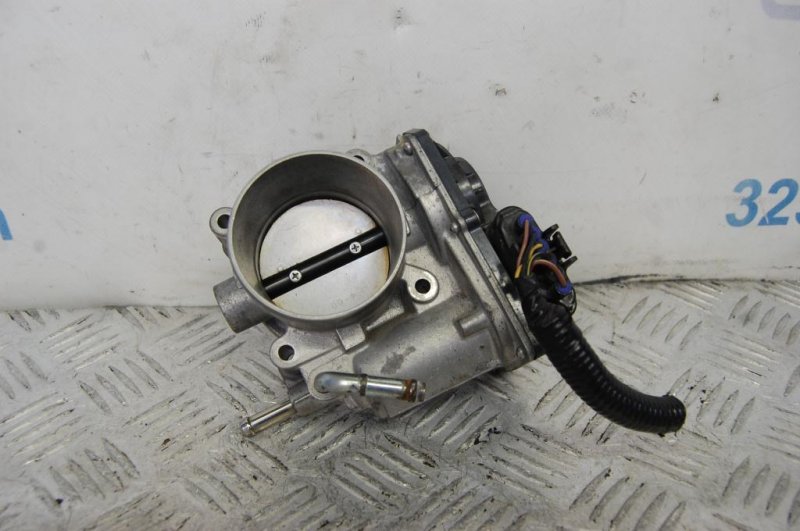 Дроссельная заслонка SUBARU IMPREZA 11-17 2015 ХЕТЧБЕК 2.0 16112AA380 Б/У