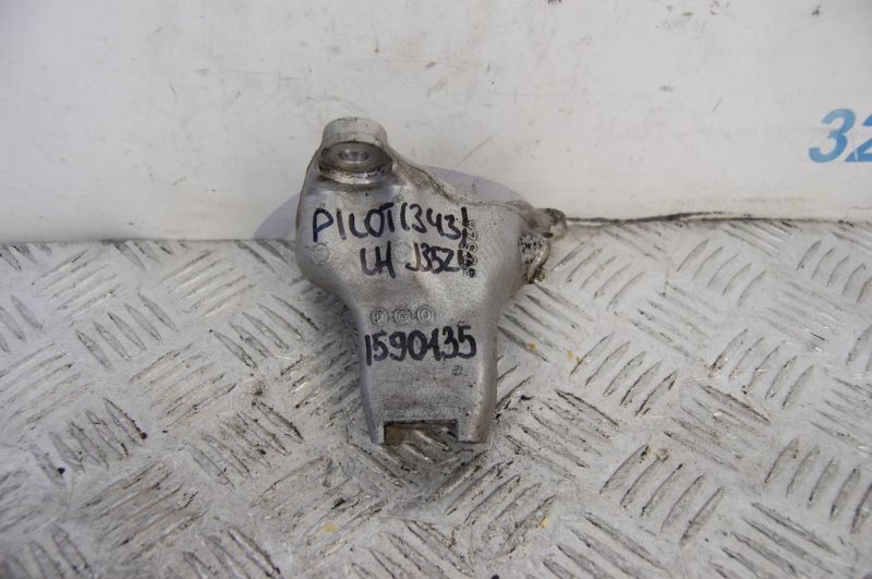 Кронштейн двигателя передний HONDA PILOT 08-15 2011 Внедорожник 3.5 50630-SZA-A00 Б/У