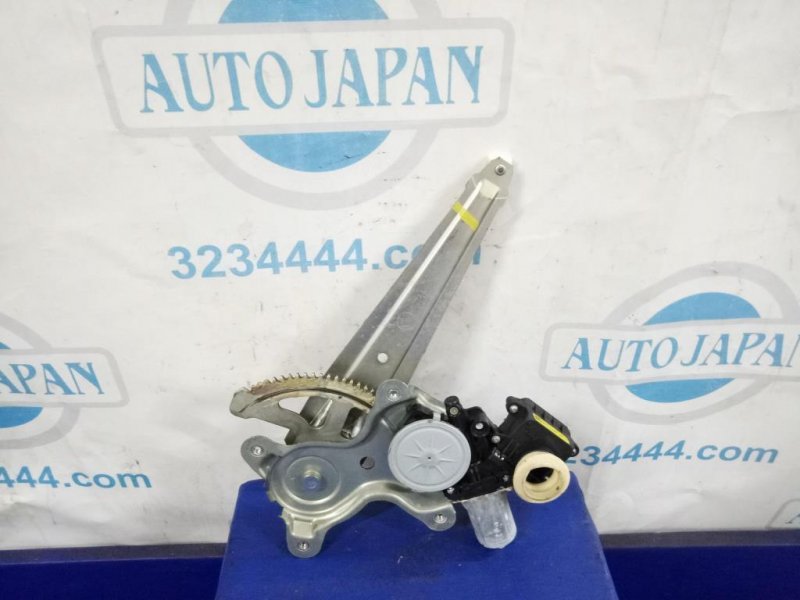 Стеклоподъемник задний левый CAMRY 40 06-11 Стеклоподъемник задний левый CAMRY 40 06-11