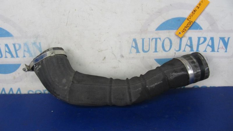 Патрубок интеркулера FORD FUSION 14- DS7Z-6C646-B Б/У