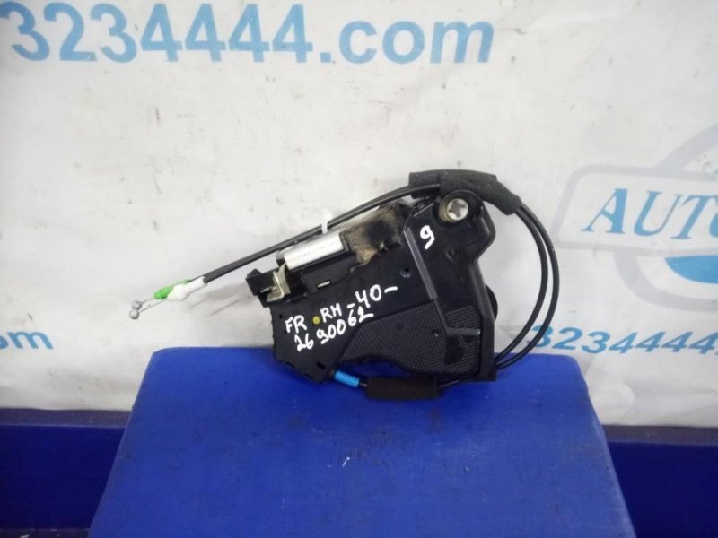 Замок двери передний правый TOYOTA CAMRY 40 06-11 69030-06200 Б/У