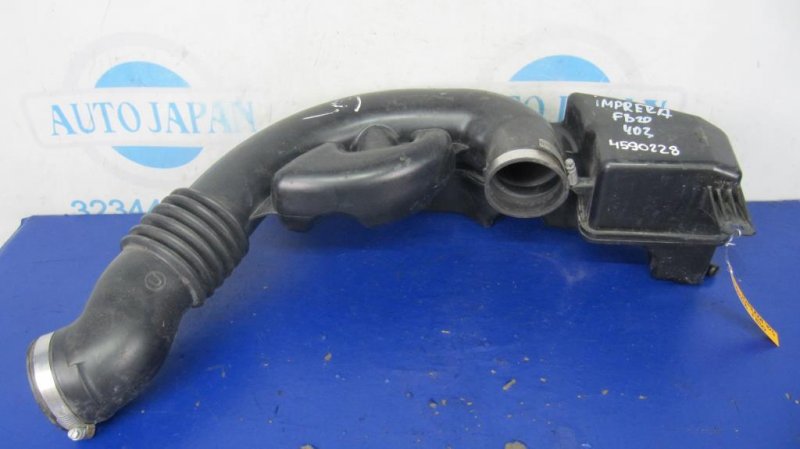 Патрубок воздушного фильтра SUBARU IMPREZA 11-17 2015 ХЕТЧБЕК 2.0 14456AA410 Б/У