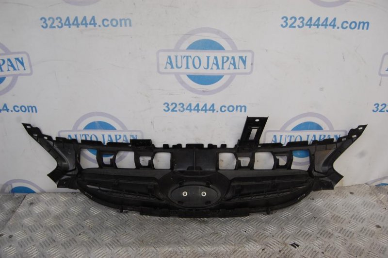 Решетка радиатора ACCENT RB 10- 2013 Хетчбек 1.6