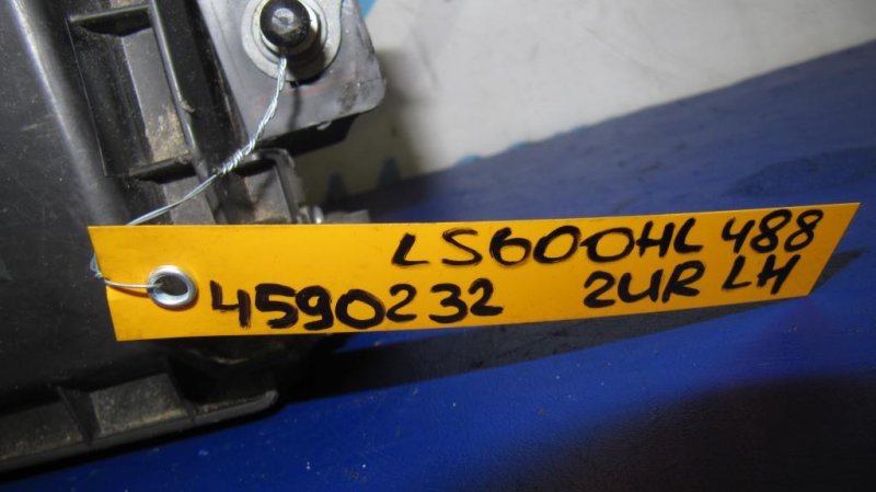 Корпус воздушного фильтра левый LS600HL 06-17 2008 Седан 5.0