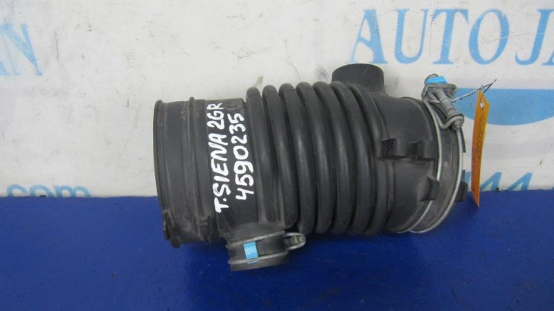 Патрубок воздушного фильтра TOYOTA SIENNA 11-16 17881-0P080 Б/У