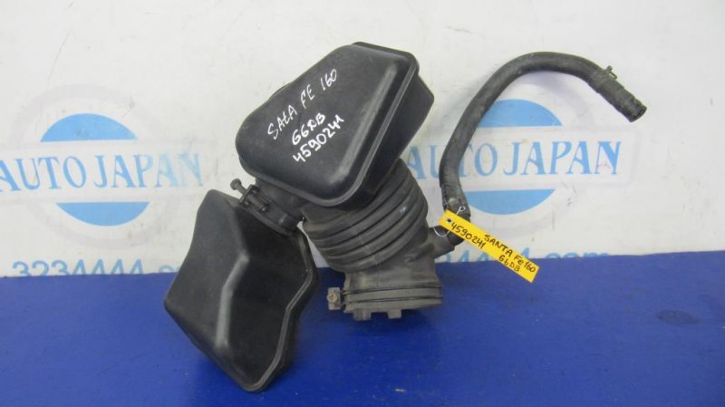 Патрубок воздушного фильтра HYUNDAI SANTA FE (CM) 05-12 2008 Внедорожник 3.3 28140-2B000 Б/У