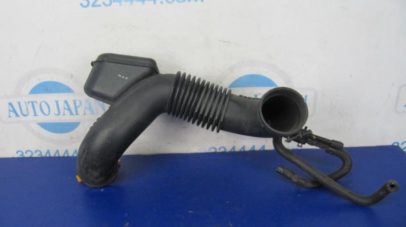 Патрубок воздушного фильтра HYUNDAI SONATA YF 10-14 Седан 2.4