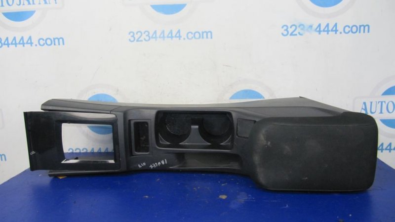 Подлокотник MITSUBISHI LANCER X 10 15-17 Седан 2.0