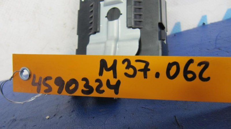 Блок управления центральным замком M25/M37/M56/Q70/M35H 10-16 2013 Седан 3.7 VQ37VHR