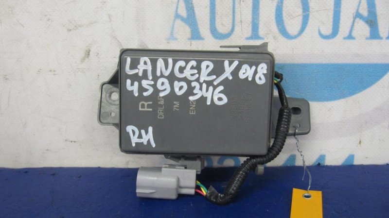 Блок электронный правый MITSUBISHI LANCER X 10 15-17 2016 Седан 2.0 8312A028 Б/У