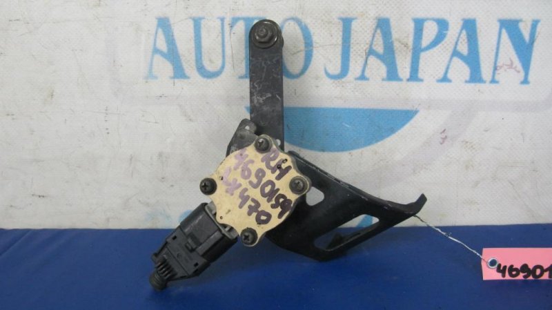 Датчик положения кузова LEXUS LX470 98-07 89408-60011 Б/У