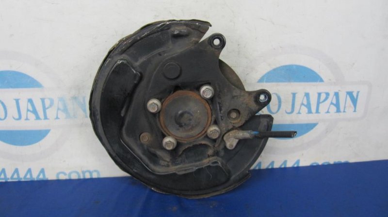 Ступица задняя левая TOYOTA COROLLA 120 00-07