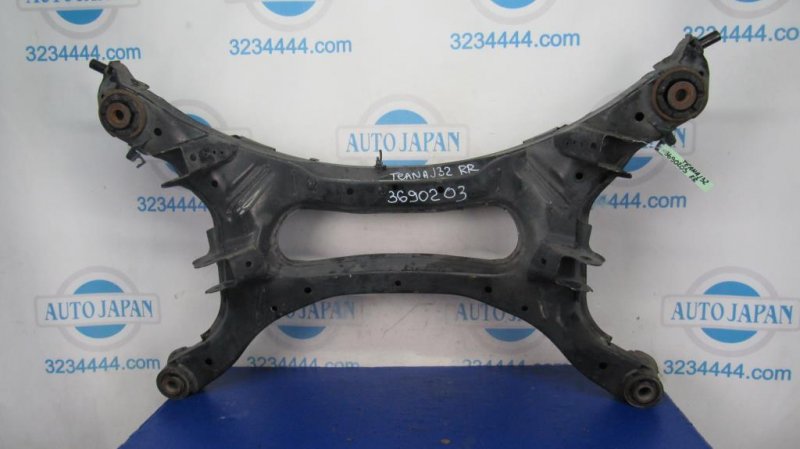 Балка задней подвески NISSAN TEANA J32 08-14 55400-JN00A Б/У