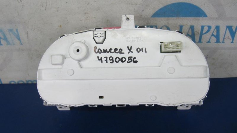 Панель приборов MITSUBISHI LANCER X 10 07-15 Седан 2.4 Панель приборов MITSUBISHI LANCER X 10 07-15 Седан 2.4