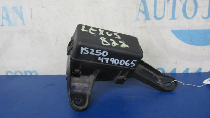 Реле IS250/350 05-13 2010 Седан 2.5