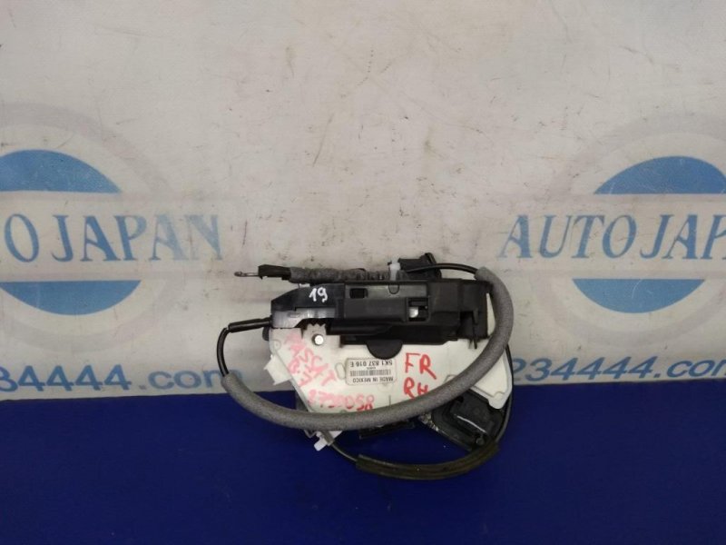 Замок двери передний правый VOLKSWAGEN PASSAT B7 11-15 5K1 837  016  J Б/У