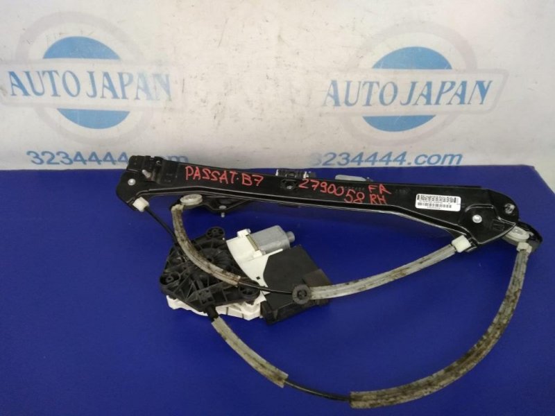 Стеклоподъемник передний правый VOLKSWAGEN PASSAT B7 11-15 561837462D Б/У