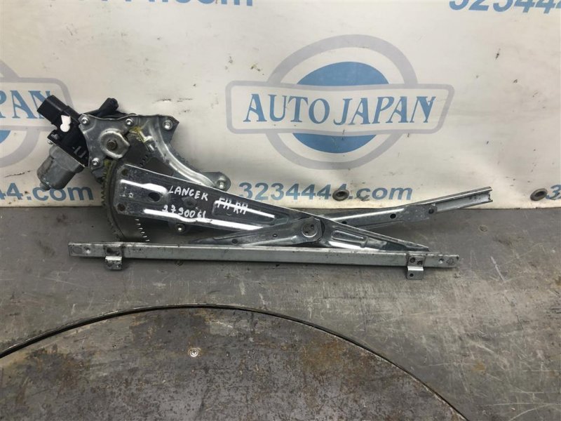 Стеклоподъемник передний правый MITSUBISHI LANCER X 10 07-15 5713A126 Б/У