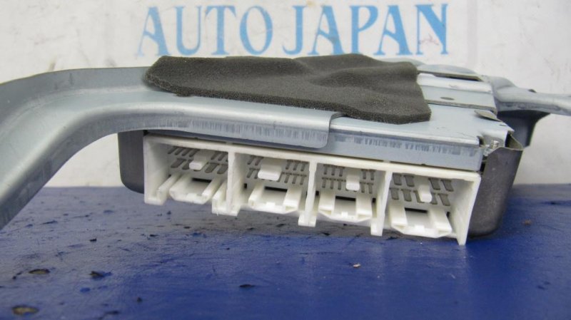 Блок комфорта HIGHLANDER 01-07 2006 ACU20 2.4 2AZFE Блок комфорта HIGHLANDER 01-07 2006 ACU20 2.4 2AZFE