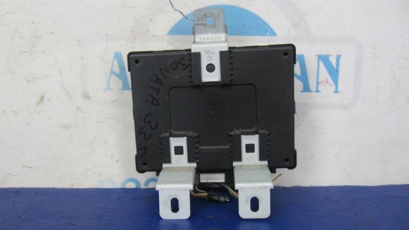 Блок комфорта SONATA LF 2014- 2015 Седан 2.4 Блок комфорта SONATA LF 2014- 2015 Седан 2.4