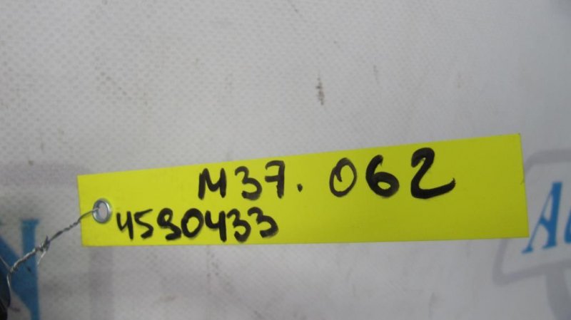 Блок предохранителей моторный отсек INFINITI M25/M37/M56/Q70/M35H 10-16 Седан 3.7 VQ37VHR Блок предохранителей моторный отсек INFINITI M25/M37/M56/Q70/M35H 10-16 Седан 3.7 VQ37VHR