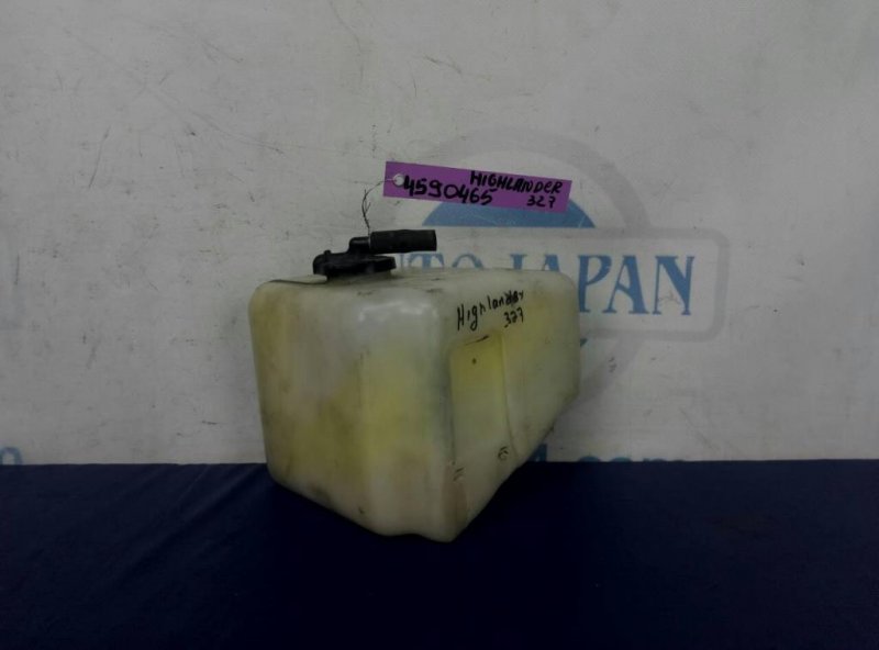 Запчасть бачок расширительный TOYOTA HIGHLANDER 01-07 2006 ACU20 2.4 2AZFE 16470-20100 Б/У Бачок расширительный TOYOTA HIGHLANDER 01-07 2006 ACU20 2.4 2AZFE 16470-20100 Б/У