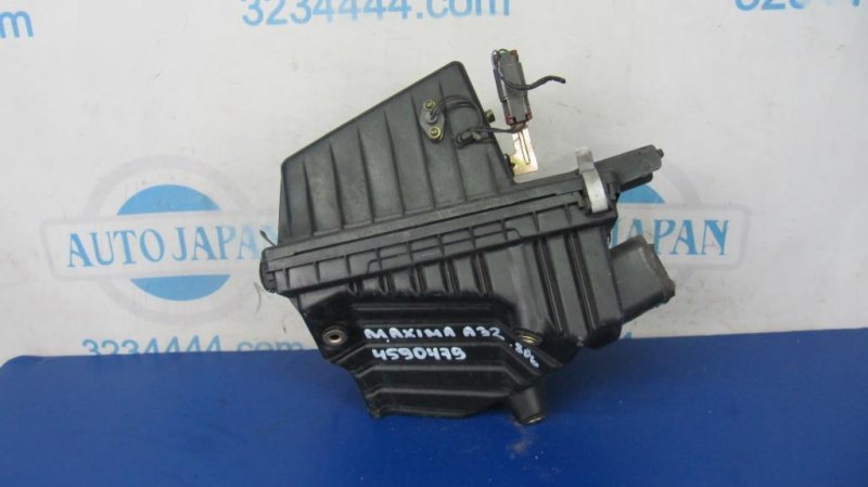 Корпус воздушного фильтра NISSAN MAXIMA A32 94-99 Седан 3.0 Корпус воздушного фильтра NISSAN MAXIMA A32 94-99 Седан 3.0